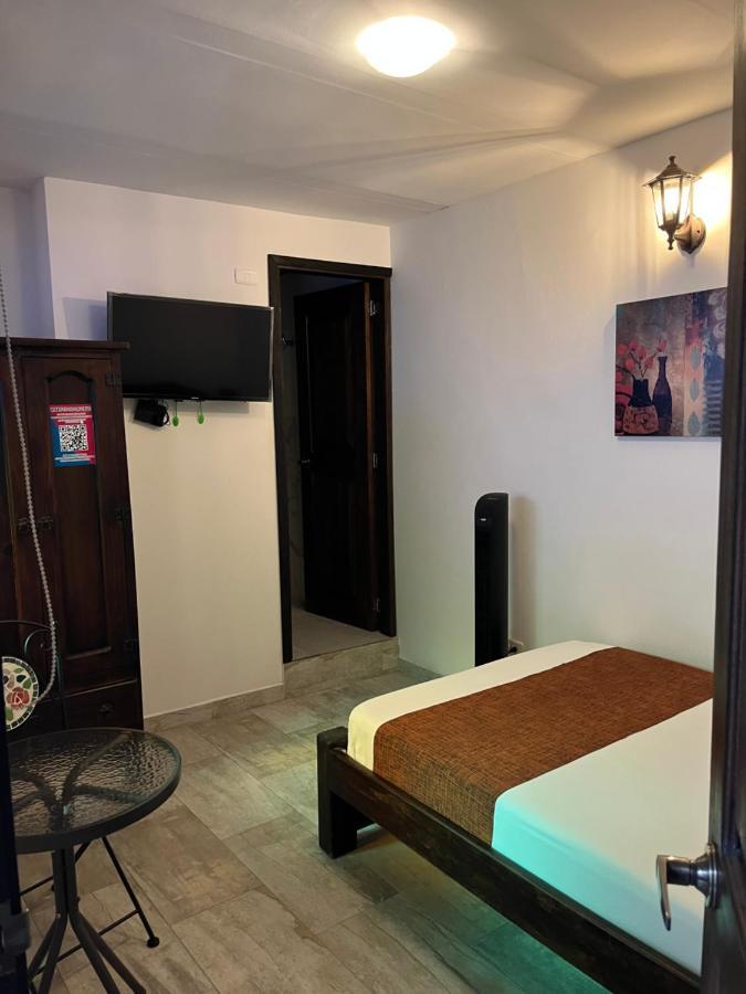 Santiago Dc Hotel 卡利 外观 照片